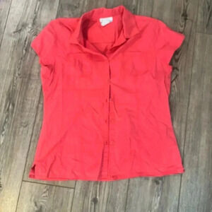 Women’s Columbia top coral